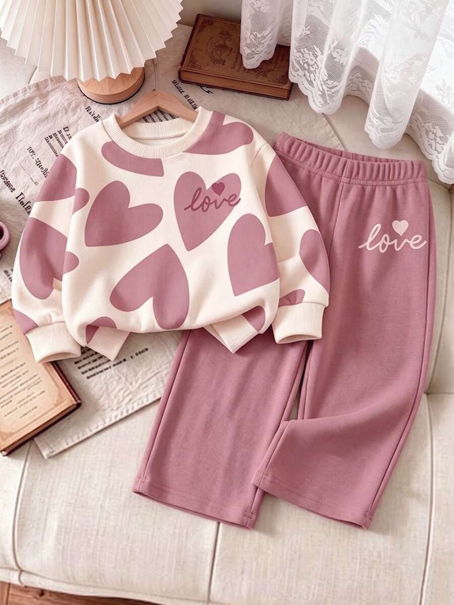 SHEIN Playful Pals 女童愛心印花長袖運動衫與長褲休閒日常套裝 - 彩色 - 查看 1