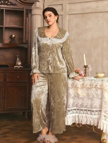 Côtesoire French Elegant Romantic Contrast Color Lace Peter Pan Collar Rhinestone Velvet Ruffle Trim Plus Size Pajama Set - Champagne - View 5