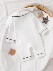 SHEIN 1 Pack Autumn/Winter Newborn Home Jumpsuit Pajamas, Cartoon Knight Embroidery Pattern With Contrast Color Piping, White Cotton Double-Layer Crepe Fabric Soft And Comfortable, Best Gift For Newborns - White - View 3