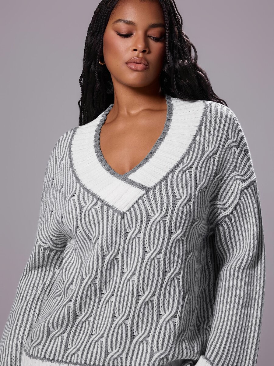 Rustia Plus Size Women's Loose V-Neck Colorblock Long Sleeve Pullover Sweater, Suitable For Daily Wear And Travel Winter - Multicolor - View 1