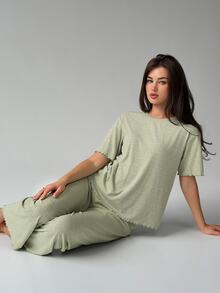 DAZY Women's Solid Color Round Neck Short Sleeve Top And Long Pants Loungewear Set - Green - View 5