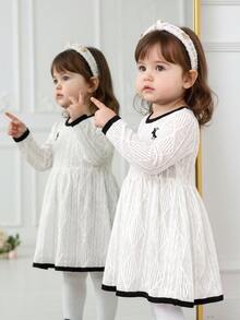 SHEIN Baby Girl Knight Pattern Contrast Color Casual Daily Summer Dress - White - View 1