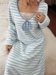 Napfluff Cute Striped Plush Watermark Print Contrast Trim V-Neck Long Sleeve Women's Loungewear Dress - Blue - View 7