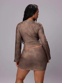 Rustia Personalized Street Style Faux Leather Distressed Heavy Studded Deep V-Neck Wild Sexy Mini Skirt Dark Punk Y2K Women's Early Autumn Bodycon Skirt 2 Pieces Set - Coffee Brown - View 3
