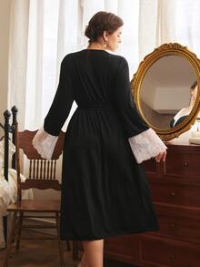 Côtesoire Plus Size Women's Contrast Lace Long Sleeve Elegant Nightgown - Black - View 4