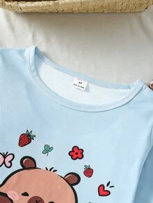 女童休閒可愛水豚印花長袖秋季/冬季牛奶絲面料居家服套裝 圓領針織卡通動物 2件組 柔軟舒適 - 藍色 - 查看 5