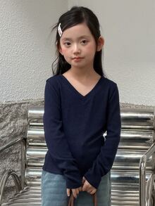 Dazy Kids Tween Girl) V-Neck Fitted Casual Long Sleeve Basic T-Shirt - Navy Blue - View 4