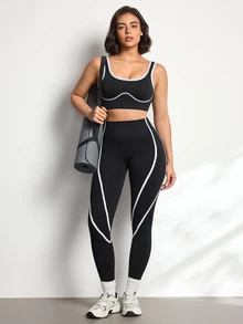 Easithlete Easithlete Women's High Waist Seamless Vertical Stripe Yoga Pants - Black and White - View 5