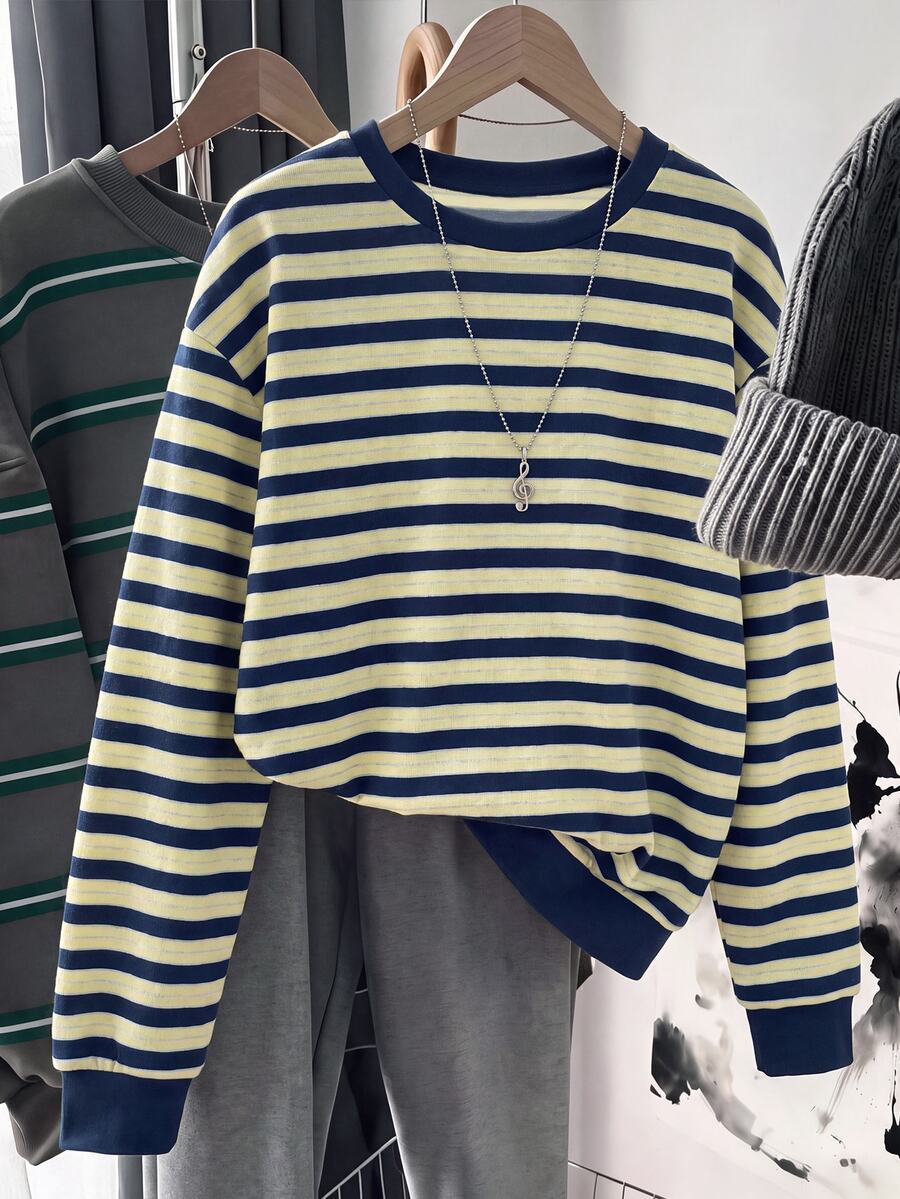 SHEIN LUNE Women's Striped Color-Block Sweatshirt,Fall Clothes For Women,Winter Clothes, Homecoming,Y2K,Casual - White - View 1