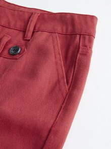 ROMWE MEN Jeans de mezclilla casuales para hombre con diseño de botones y patrón cruzado - Rojo - Ver 8