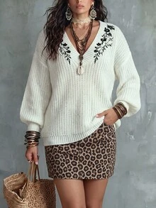 Linhara CURVE 1pc Women's Plus Size V-Neck Drop Shoulder Long Sleeve Floral Embroidered Loose Comfortable Casual Fashion Knit Pullover Sweater, Suitable For Daily Commute And Vacation, Spring And Autumn - Apricot - View 5