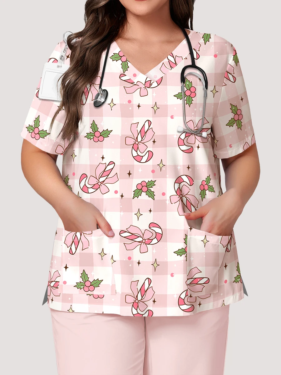 PopScrub 聖誕主題粉色格紋冬青弓結糖果棒印花大尺碼護理師刷手服上衣,時尚V領短袖附口袋與側開衩設計工作服上衣,秋冬/夏季刷手制服上衣,適用於醫院與各類診所 - 彩色 - 查看 1