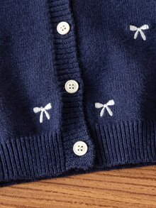 Souflis 6個月至3歲女嬰奶油色V領全刺繡小蝴蝶結針織開襟衫 單排扣長袖毛衣外套 嬰兒幼兒適用 周歲生日 日常外出 春秋百搭外穿上衣 - 藏蓝色 - 查看 4