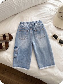 SHEIN Baby Boy Fashion Cute Casual Rip-Stitched Design Star-Shaped Blue Loose And Comfortable Jeans - Blue - View 2