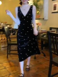 DAZY Women's V-Neck Elegant Layered Midi Dress - Black - View 5