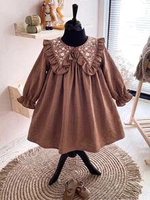 SHEIN 女嬰拼接花卉刺繡荷葉袖可愛洋裝 - 咖啡棕 - 查看 9