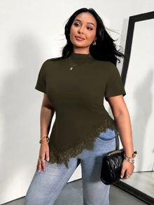 Firerie 女款極簡優雅休閒度假通勤修身T恤上衣，黑色短袖收腰不對稱下擺蕾絲飾邊 - 軍綠色 - 查看 7