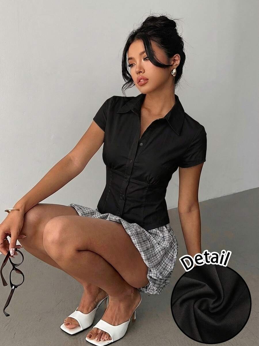 Aloruh 女款優雅春夏通勤日常簡約百搭旅行辦公純黑色短袖收腰百褶襯衫 - 黑色 - 查看 1