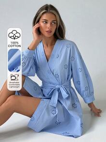 DAZY رداء كارديجان نسائي قصير من قماش منسوج بنقشة زهرية مع تصميم أمامي غير متماثل - الأزرق - مشاهدة 3