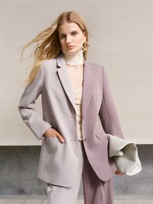 MOTF PREMIUM Áo blazer nữ thanh lịch tay dài phối màu tương phản có cúc - Nhiều màu - Xem 1
