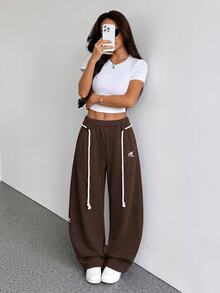 SHEIN PETITE 女款淺灰色冬季運動休閒健身運動褲，秋季街頭風返校學院風休閒彈性腰帶圓弧下擺寬腿長褲 - 咖啡棕 - 查看 4