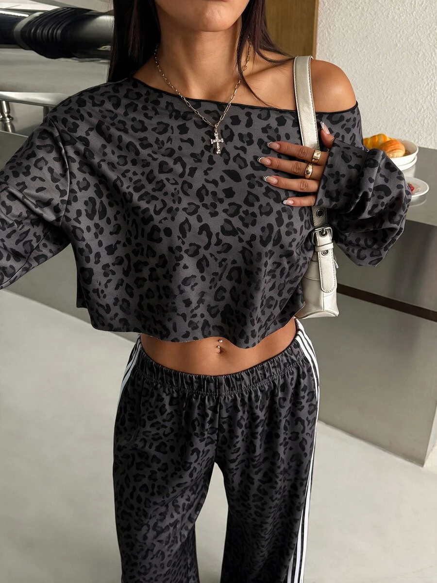 SHEIN EZwear 女款不對稱單肩長袖短版豹紋針織運動衫 - 深灰色 - 查看 1