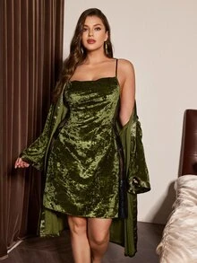 Slumberist Plus Size Gold Velvet Pajama Set, Women's Olive Green Camisole Nightgown And Robe Loungewear 2 Pieces Set - Army Green - View 3