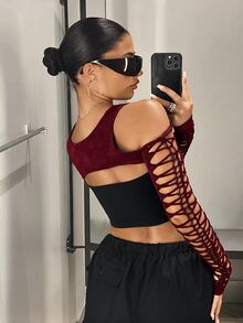 SHEIN ICON Cut Out Super Black Crop Top Without Bra - Burgundy - View 2
