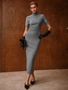 MOTF PREMIUM HALF-HIGH NECK MID-SLEEVE CROPPED TOP PAIRED WITH BODYCON MAXI SKIRT, EXQUISITE RIVET EMBELLISHMENTS ON HEM AND WAIST, DELICATE DETAILS CATCHING THE EYE. SOFT BLENDED KNIT FABRIC WITH EXCELLENT DRAPE, SLIM FIT ENHANCING BODY PROPORTIONS, GREY TONE LOW-KEY AND SOPHISTICATED. SET ELIMINATES MATCHING HASSLE, EFFORTLESSLY WEAR FOR DAILY COMMUTE, DATE, AND OUTING WITH A COOL MINIMALIST VIBE - Grey - View 5