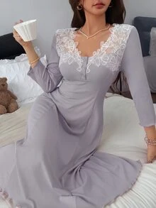 Napfluff 女款中長款短袖睡袍，重工刺繡領飾、V領、荷葉邊密集飾邊、前開小口設計 - 霧霾藍 - 查看 5