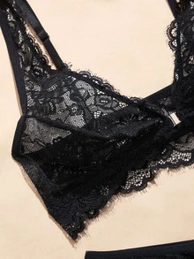 Charlaine French Sexy Lace Petal Patchwork Women's Bra & Panty Set 2pcs - Black - View 3