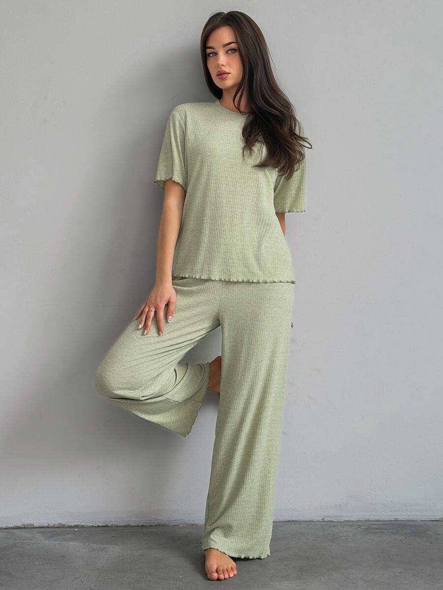 DAZY Women's Solid Color Round Neck Short Sleeve Top And Long Pants Loungewear Set - Green - View 1