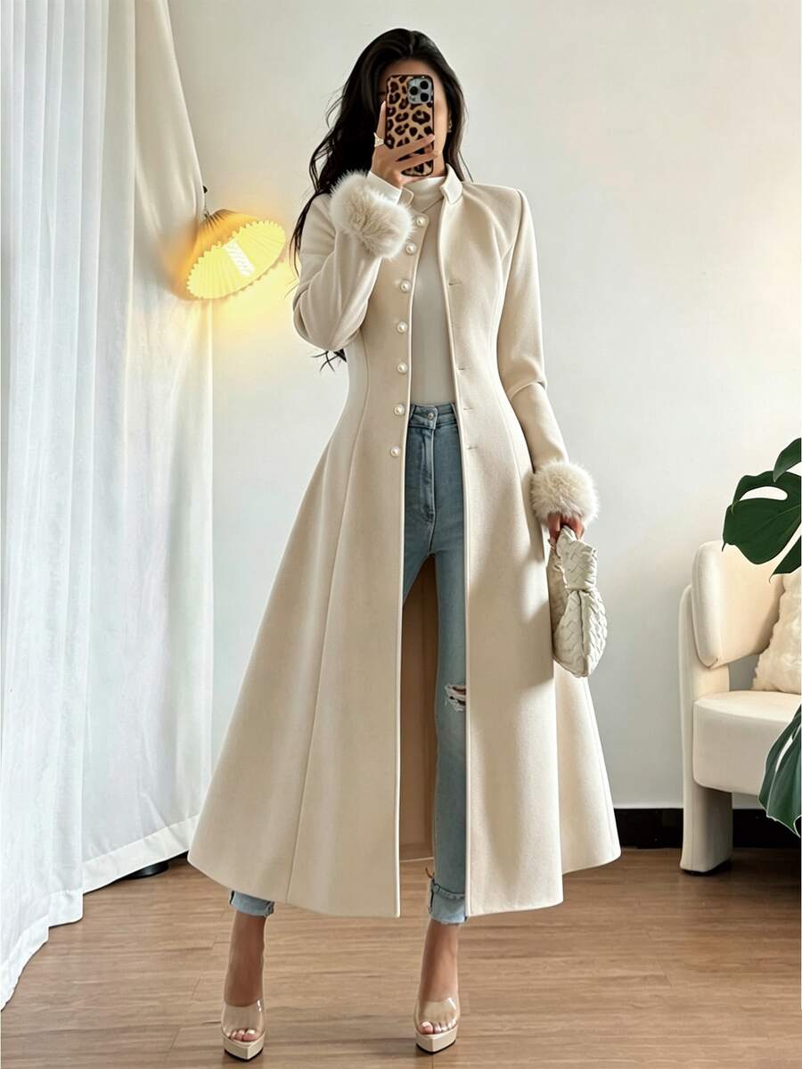 Rafferiza 女款純色長袖單排扣袖口拼接毛毛飾邊長款大衣 - 杏色 - 查看 1