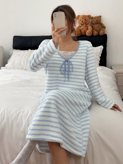 Napfluff Cute Striped Plush Watermark Print Contrast Trim V-Neck Long Sleeve Women's Loungewear Dress