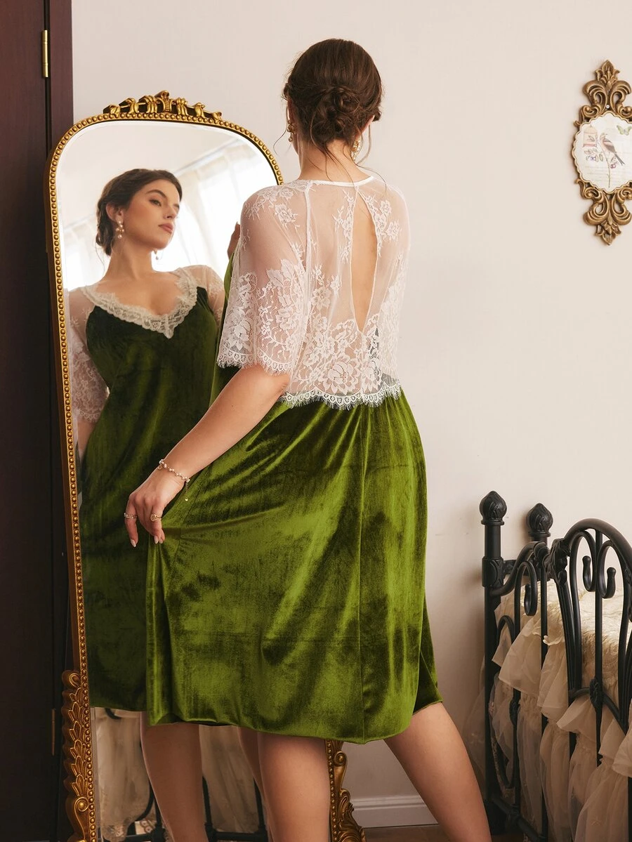Côtesoire Plus Size Women French Romantic Palace Style Velvet Contrast Color Lace Loose Nightgown - Olive Green - View 1