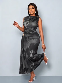 SOLERSUN Plus-Size Women's Slim-Fit Dress Suitable For Daily Commuting, Shopping, Parties, And Gatherings. - Black - View 2