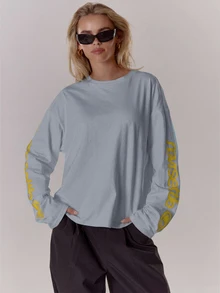 MUSERA 寬鬆大版圖案袖長袖上衣 T-shirt 酷女孩街頭風 日常學院風 1997 Holiday Vacation 圖案 T-shirt 春夏款 - 淺藍色 - 查看 1