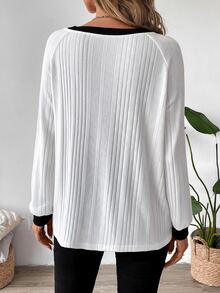 SHEIN LUNE 秋冬女款新款 Merlet 色圓領衛衣長袖上衣，白色與黑色休閒款，適合早午餐、辦公室穿著的秋季女裝 - 白色 - 查看 2