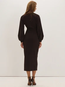 MUSEYN Brown Soft V Neck Wrap Detail Maxi Dress Versatile Everyday Casual Chic New Season Fall - Coffee - View 4