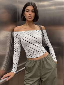 Seusyu Women's White Polka Dot Cold Shoulder Long Sleeve Crop Top, Side Striped Ruched Fitted Tee For Streetwear Date Halloween Christmas - Apricot - View 4