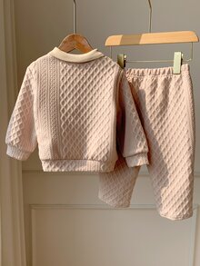 SHEIN 男女嬰兒/幼兒 2件組秋冬加厚紋理布料 POLO 套裝，衛衣套裝，嬰兒冬季服飾，聖誕 - 杏色 - 查看 2