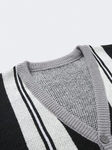 Manfinity Hypemode Casual Khaki And Black Striped Men's Cardigan Short Knitwear Long Sleeve Button Front V-Neck Sweater - Black and White - View 4