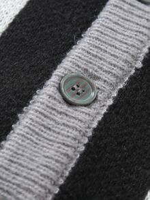 Manfinity Hypemode Casual Khaki And Black Striped Men's Cardigan Short Knitwear Long Sleeve Button Front V-Neck Sweater - Black and White - View 3