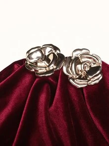 SHEIN Tween Girls Solid Burgundy Velvet Asymmetric Shoulder Mid-Length Dress, Gold Flower Decoration, Elegant One-Shoulder Design, Autumn/Winter - Burgundy - View 6