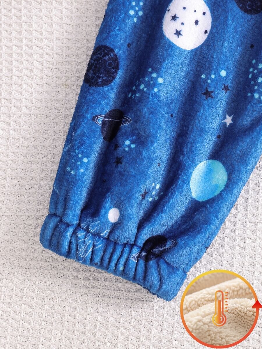 Set Pakaian Santai 2 Potong Minimalis dengan Motif Cetak Seluruh Permukaan, Bahan Plush, dan Elemen Antarbintang yang Keren, Atasan Lengan Panjang Kerah Bulat dan Celana Panjang Kasual - Biru - View 1