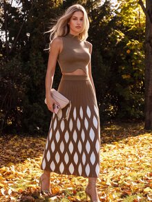 Anewsta Women's Comfortable Brown Knit Maxi Dress For Winter - Khaki - View 2