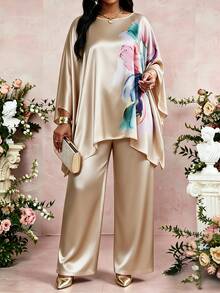 SHEIN Lady CURVE 大尺碼女款花卉印花上衣與長褲休閒日常兩件套 - 彩色 - 查看 1