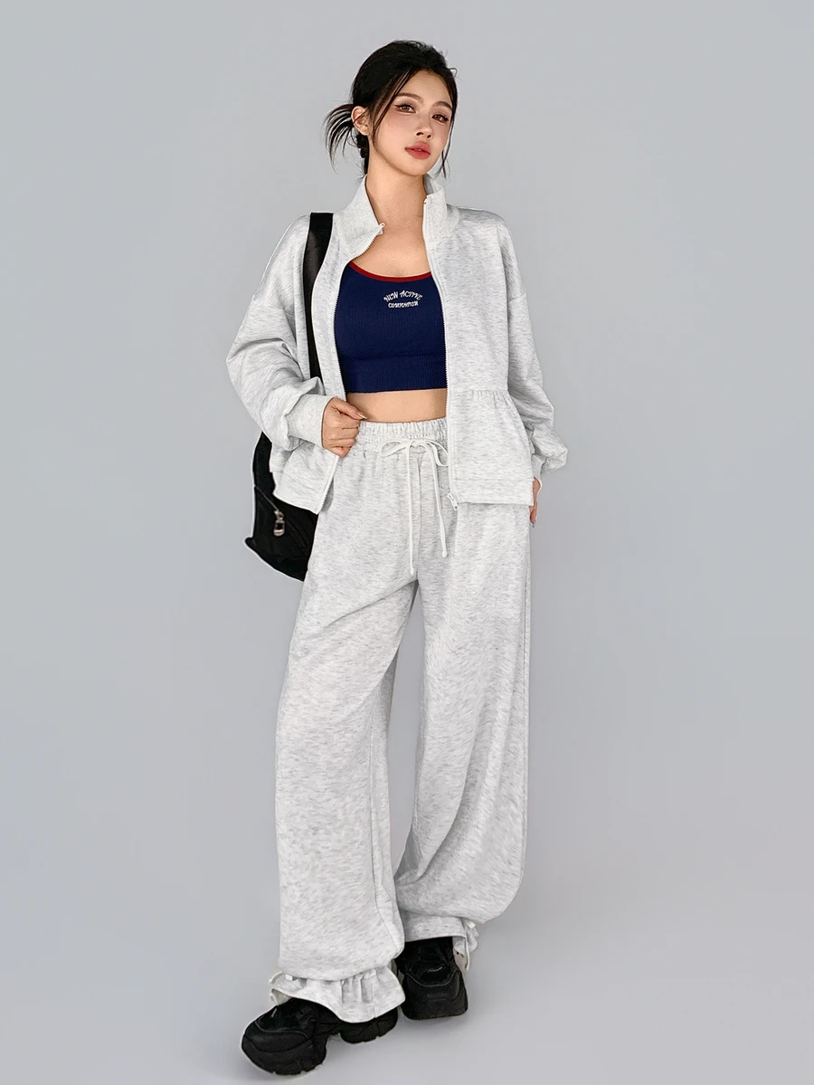DAZY Women's Solid Color Zip-Up Long Sleeve Sweatshirt And Wide Leg Pants Sports Set - Light Grey - View 1
