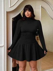 GalTyme 黑色大尺碼女款萬聖節服裝，Velma Cosplay 套裝，大尺碼 2 件套 - 黑色 - 查看 6