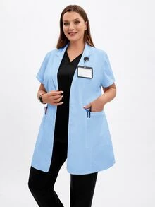 TaskEZ زي سكراب نسائي مقاس كبير بأزرار أمامية، معطف مختبر للممرضات والمستشفى، مريح وأنيق وعصري، ب- 2 جيب خارجي + 1 جيب داخلي - أزرق فاتح اللون - مشاهدة 6